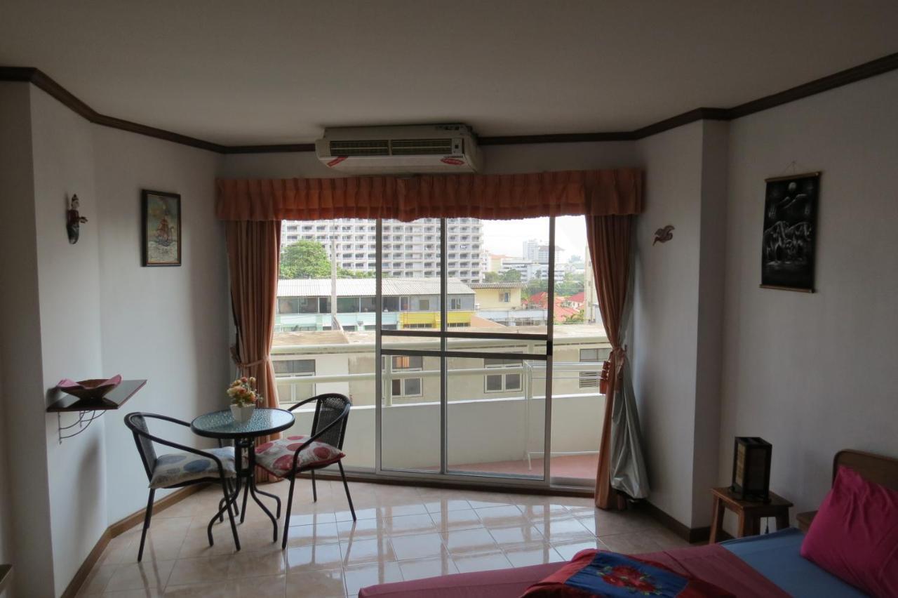 B&B View Talay 1B Apartments Pattaya Eksteriør bilde
